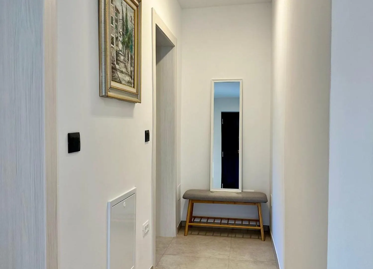 Apartment Krizman In A Great Location 로비니